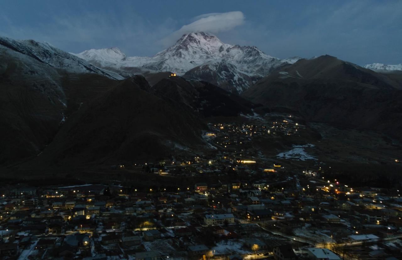 Landscapes Hotel Kazbegi Esterno foto