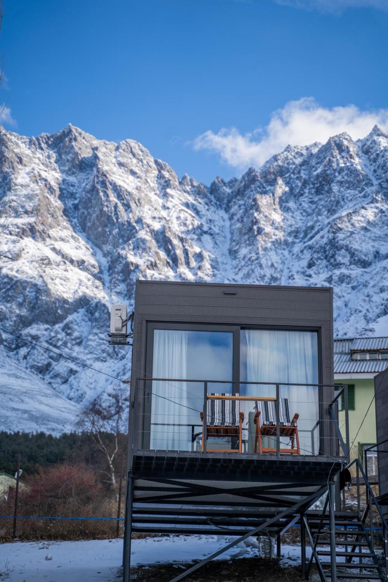 Landscapes Hotel Kazbegi Esterno foto