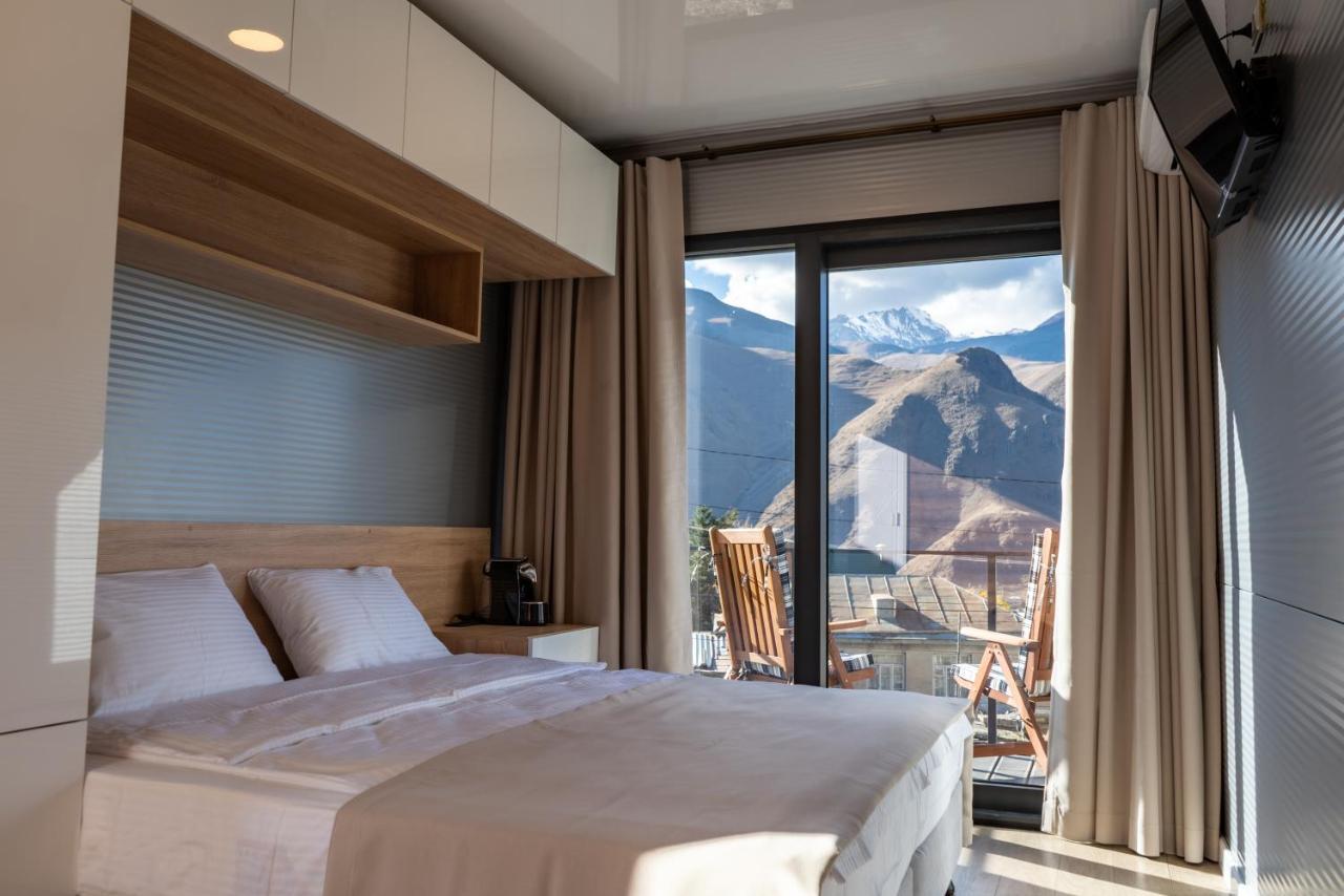 Landscapes Hotel Kazbegi Esterno foto